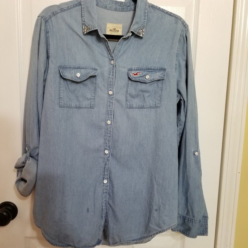 Hollister Light Chambray Button up Shirt.
